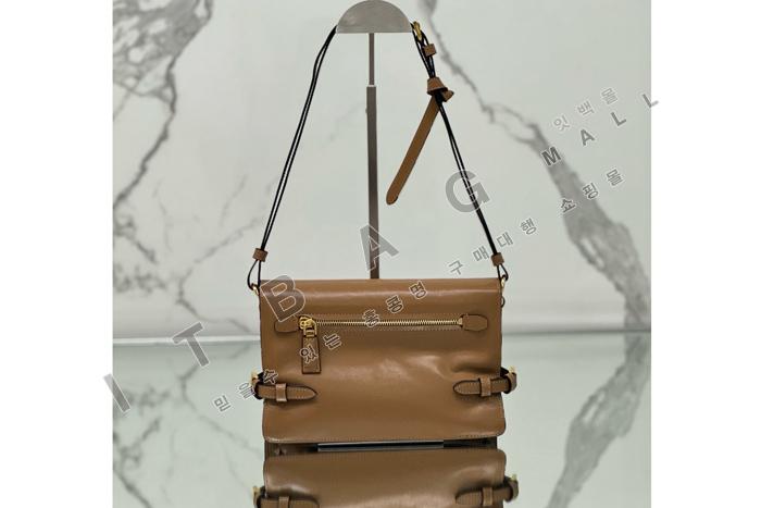 ����� �ﰢ�ΰ� �÷� ����� 1BD082-1