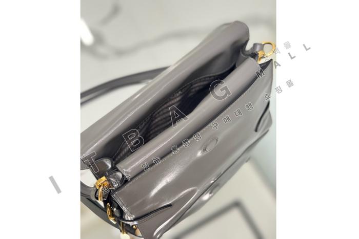 ����� �ﰢ�ΰ� �÷� ����� 1BD082-2