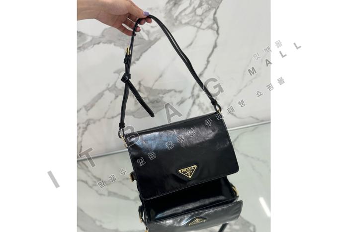 ����� �ﰢ�ΰ� �÷� ����� 1BD082-3