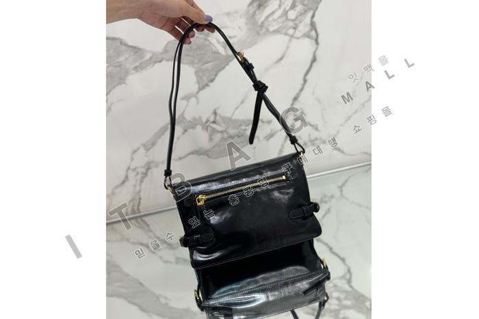 ����� �ﰢ�ΰ� �÷� ����� 1BD082-3