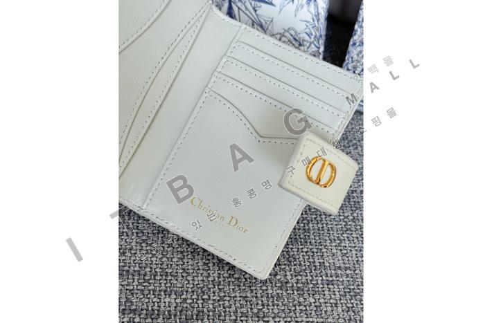 ��� ī�� �ܵ����� ī������  A82368-3