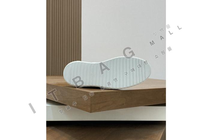 ���̺��� ���� ����Ŀ�� YF9617-5