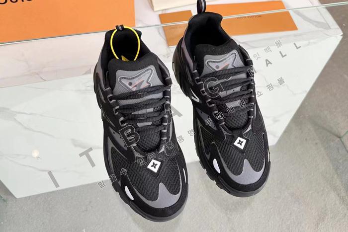 ���̺��� ���� ��ƽ ���� ����Ŀ��  SH4881-4