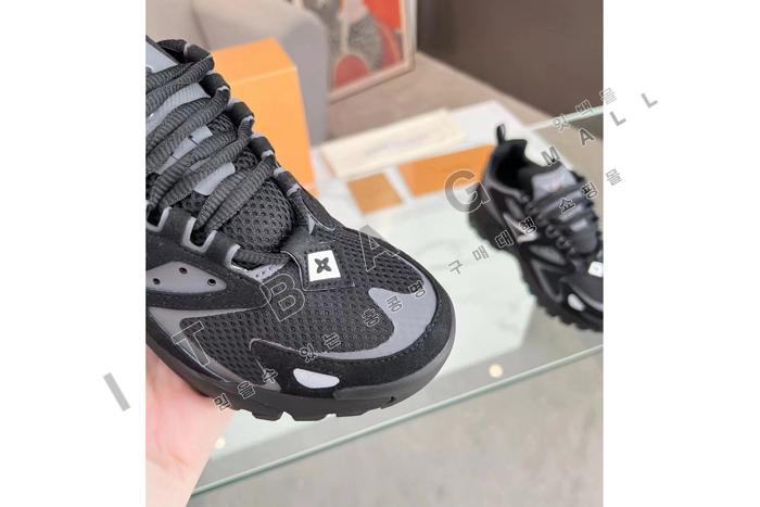 ���̺��� ���� ��ƽ ���� ����Ŀ��  SH4881-4