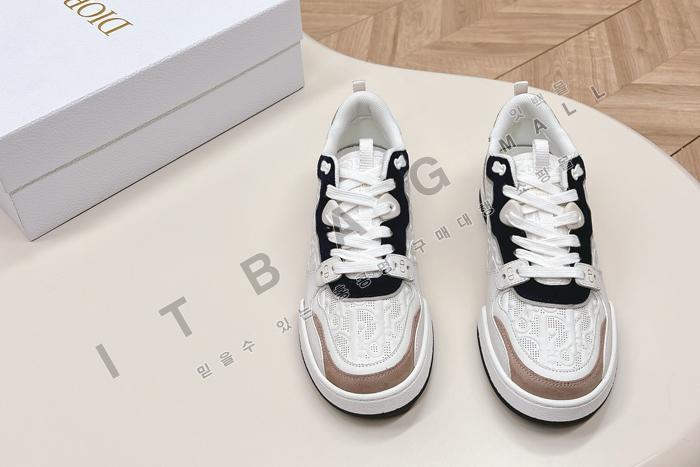 ��� One ���� ����Ŀ�� SH4884