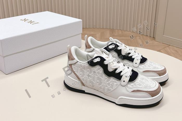 ��� One ���� ����Ŀ�� SH4884