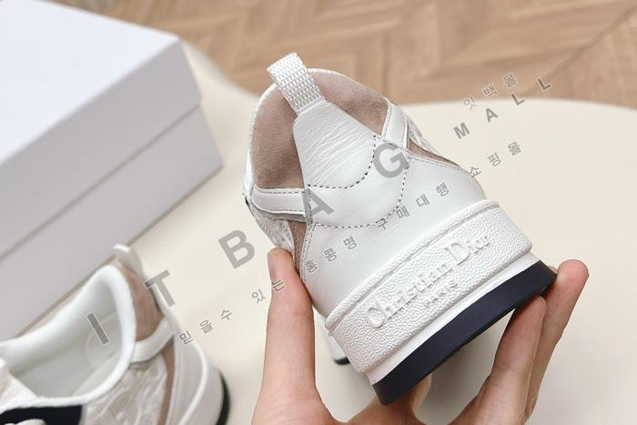 ��� One ���� ����Ŀ�� SH4884