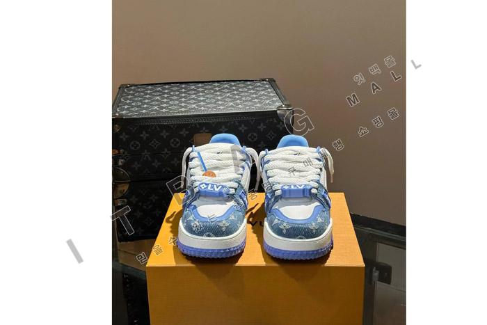 ���̺��� Ʈ���̳� �ƽ� ����Ŀ�� SP2045