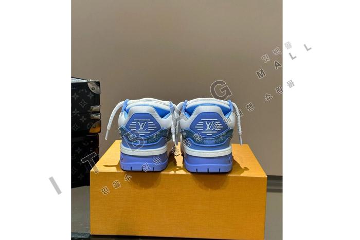 ���̺��� Ʈ���̳� �ƽ� ����Ŀ�� SP2045