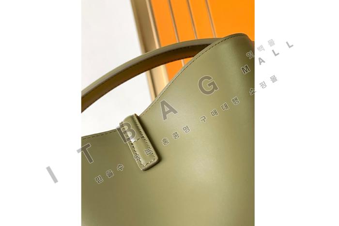 �Ի��ζ� LE 37 ���� ��Ŷ�� 749036-6