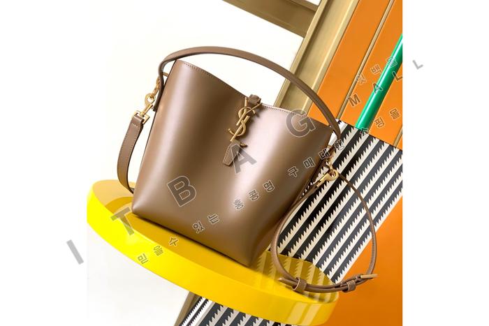 �Ի��ζ� LE 37 ���� ��Ŷ�� 749036-7