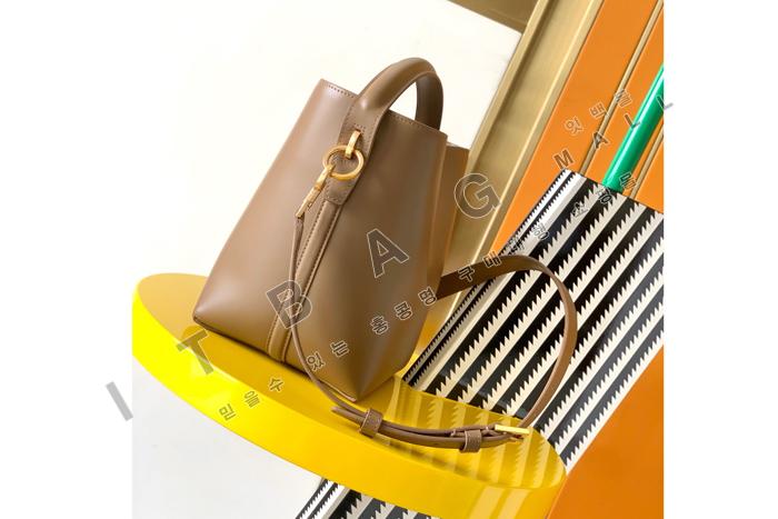 �Ի��ζ� LE 37 ���� ��Ŷ�� 749036-7