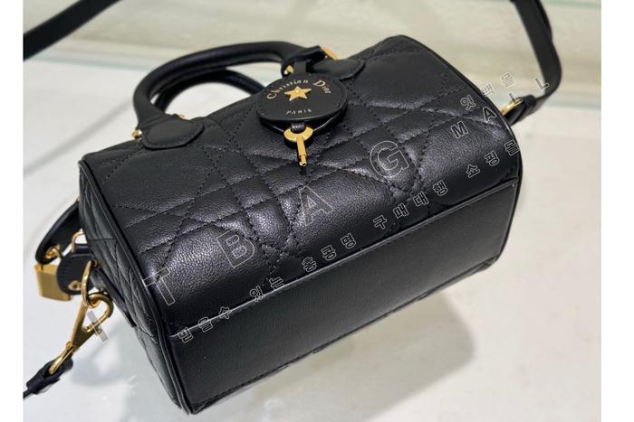 ��� �׷�� 20��   DR9105