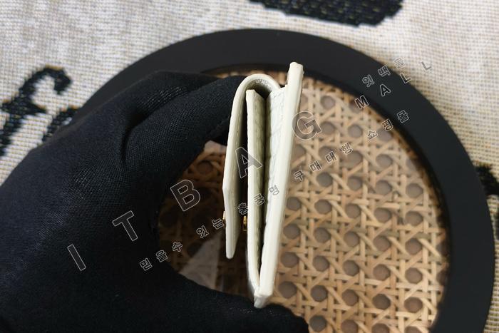 �Ի��ζ� ��Ÿ�� ī������ 582305-4