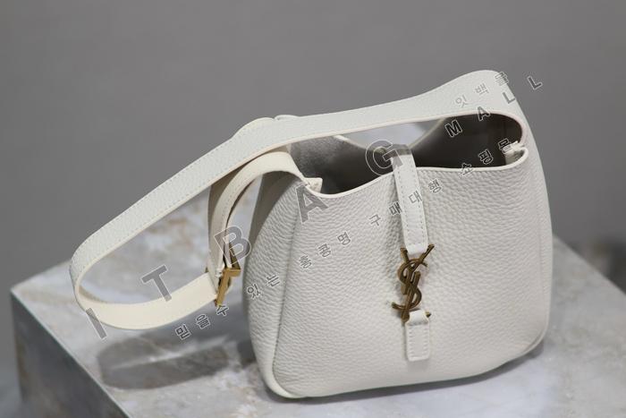 �Ի��ζ� LE 5 À 7 ���̺�� 809461-1