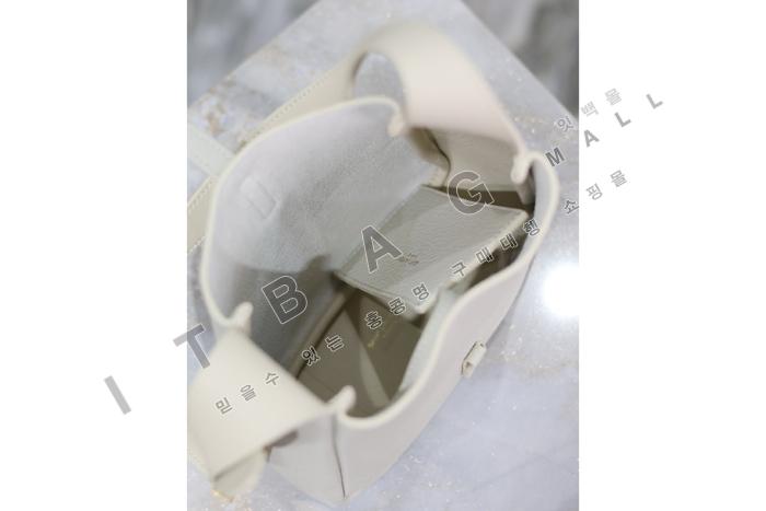 �Ի��ζ� LE 5 À 7 ���̺�� 809461-1