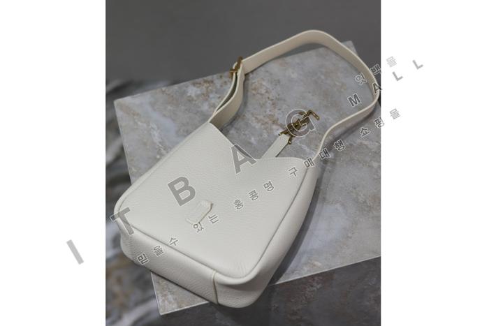 �Ի��ζ� LE 5 À 7 ���̺�� 809461-1