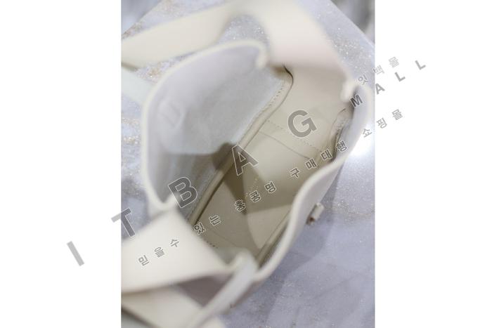 �Ի��ζ� LE 5 À 7 ���̺�� 809461-1