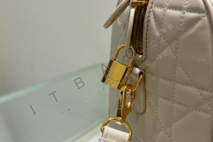 ��� �׷�� 25��   DR9104-1