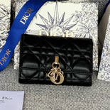 ��� My Glycine ����   A82369