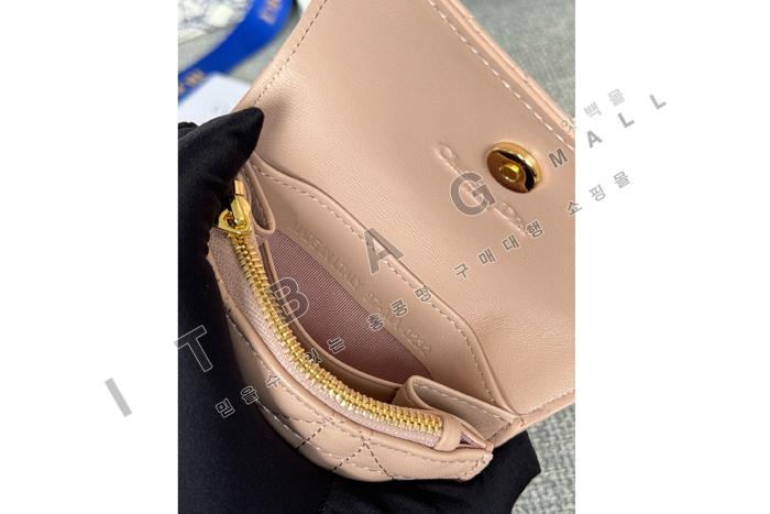 ��� My Glycine ����   A82369-3