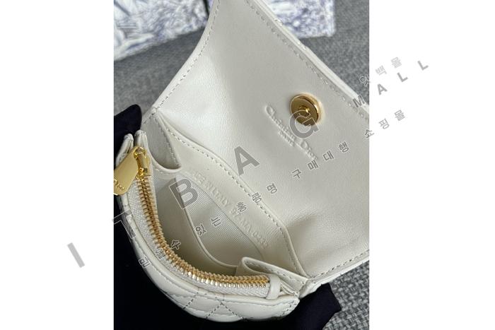 ��� My Glycine ����   A82369-4