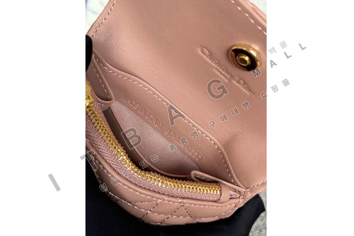 ��� My Glycine ����   A82369-8