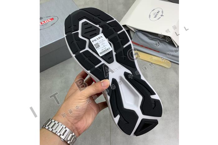 ����� Systeme ���̴� ���� ���� ����Ŀ�� YF90009-3