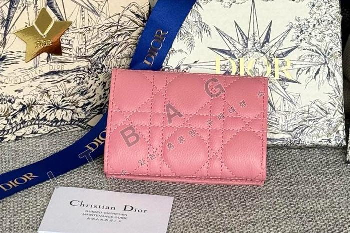 ��� Caro Glycine ����  A82374-4