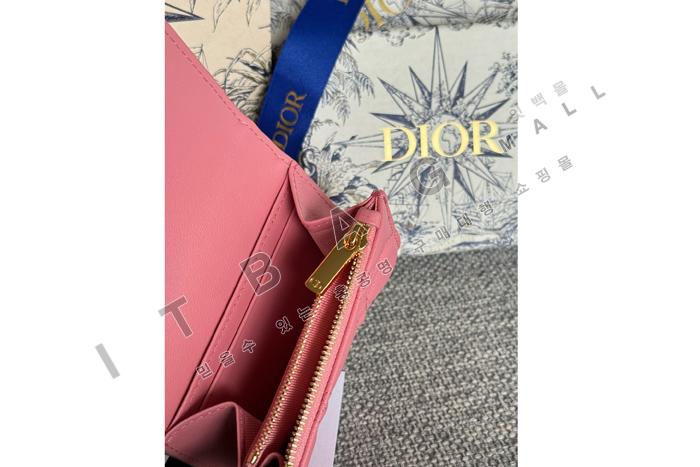 ��� Caro Glycine ����  A82374-4