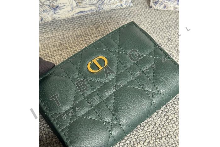 ��� Caro Glycine ����  A82374-5