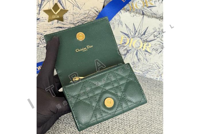 ��� Caro Glycine ����  A82374-5