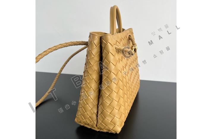 ���װ�  �ȵ�Ƹ� �̵�� ž �ڵ��  SF743572-4  24/�Ż�