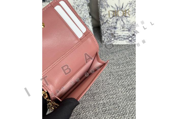 ��� Lady  Bloom ī�� ����  A82377-4