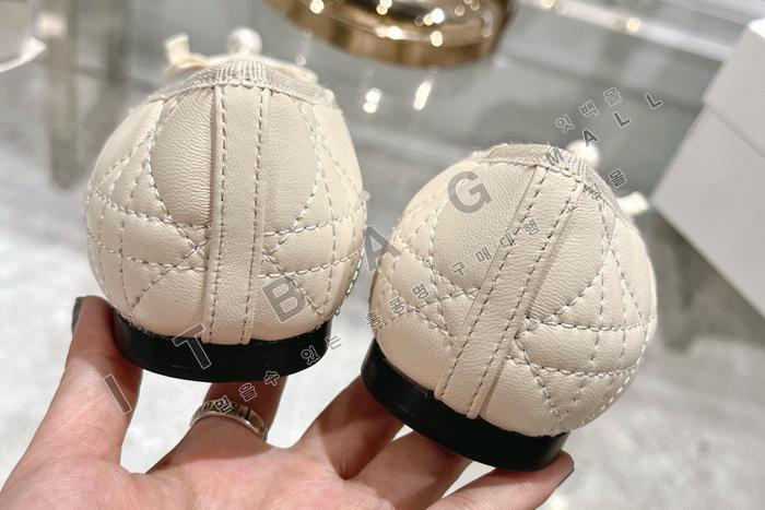���  amour  �߷� �÷� YIBU1815-2    24/�Ż�