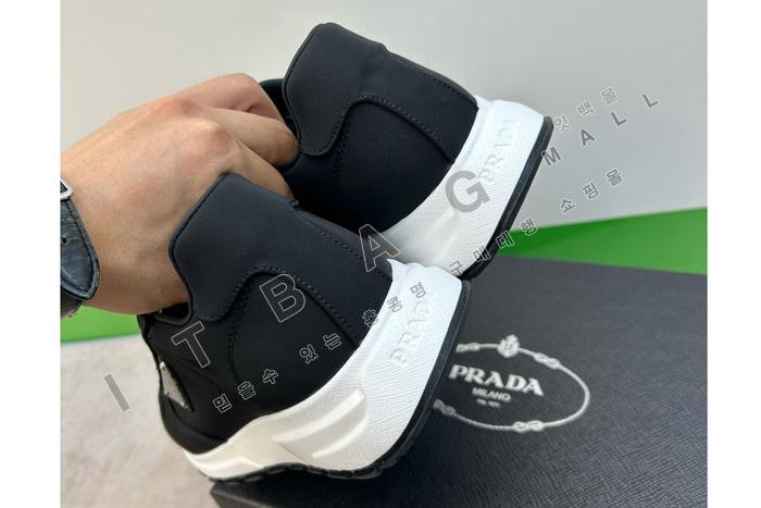 ����� Prax 01 �����Ϸ� ���� ����Ŀ��  YF90020-1    24/�Ż�