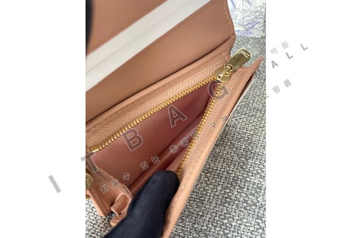 ��� Lady  Gardenia �̴� ����  A82378-4