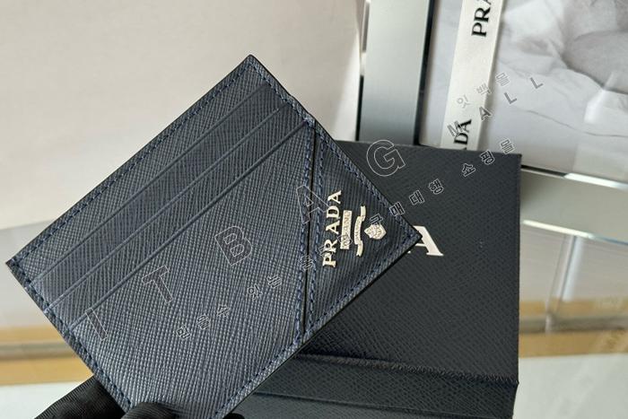  ���ǾƳ� ī�� ���̽�  2MC223-11