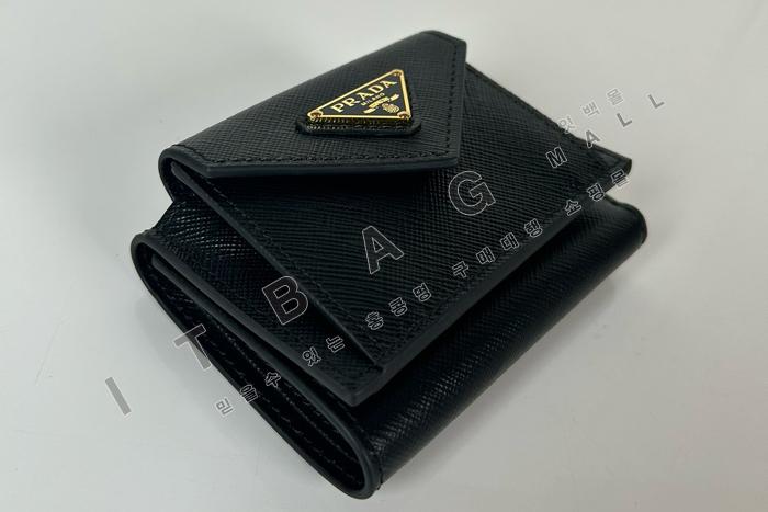 ����� ���ڷ� 3�� �̴�����  2MH021