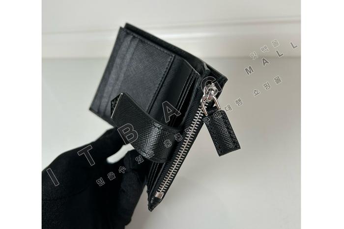 ����� ���ǾƳ� ���� ī�� Ȧ�� 2MC066