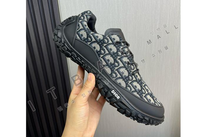 ���  ���� ����Ŀ��  YF90026