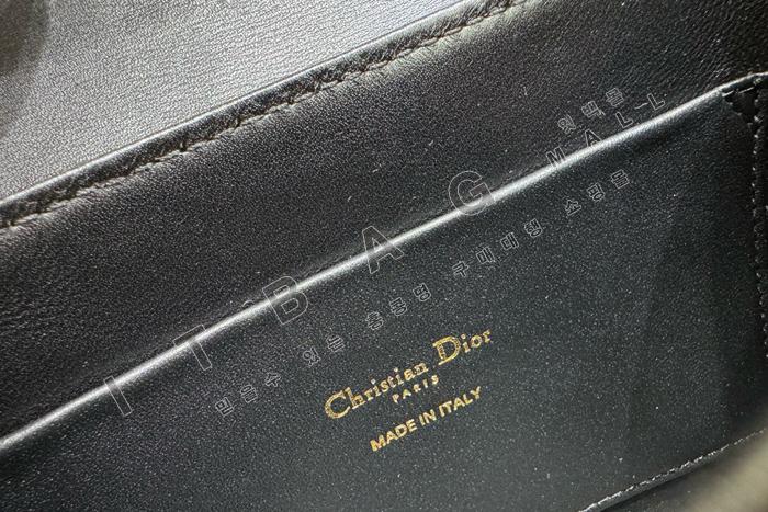��� 30 Montaigne Avenue �̵�� ž �ڵ��   DR9119-1