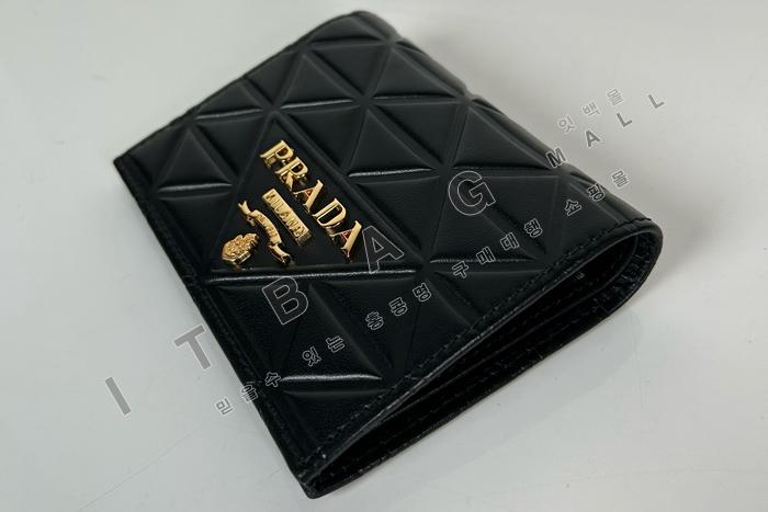 ����� �ڹ�Ʈ ���ǾƳ� ������ 1M0204-1