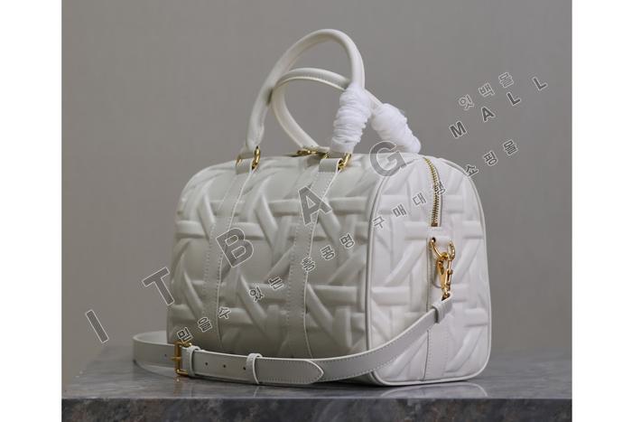 ��� �׷�� 25��  DR9133
