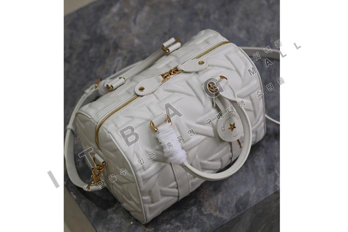��� �׷�� 25��  DR9133