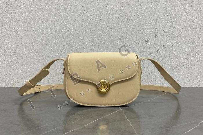 �η��ǾƳ� �⿡�� �̴� ����� LP4800-1 (�����̾�)