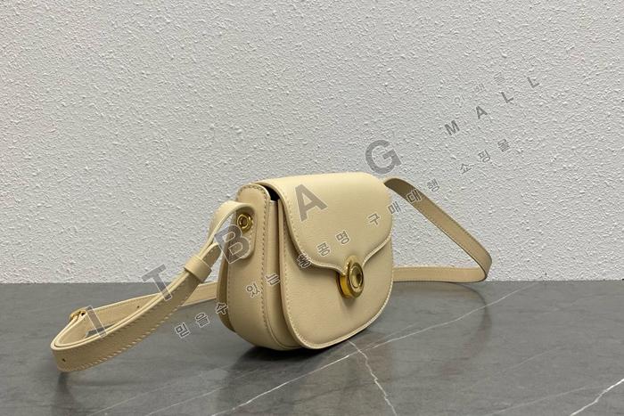 �η��ǾƳ� �⿡�� �̴� ����� LP4800-1 (�����̾�)