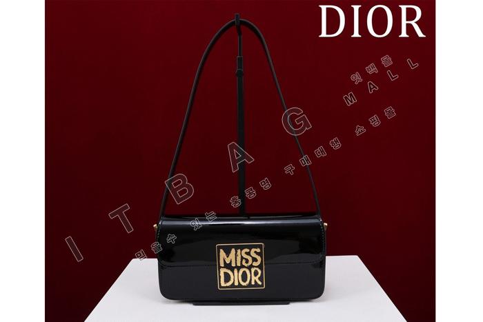 ��� Miss �÷���  DR9143     24/�Ż�