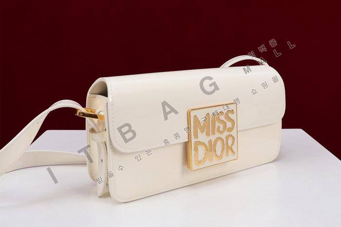 ��� Miss �÷���  DR9143-2     24/�Ż�