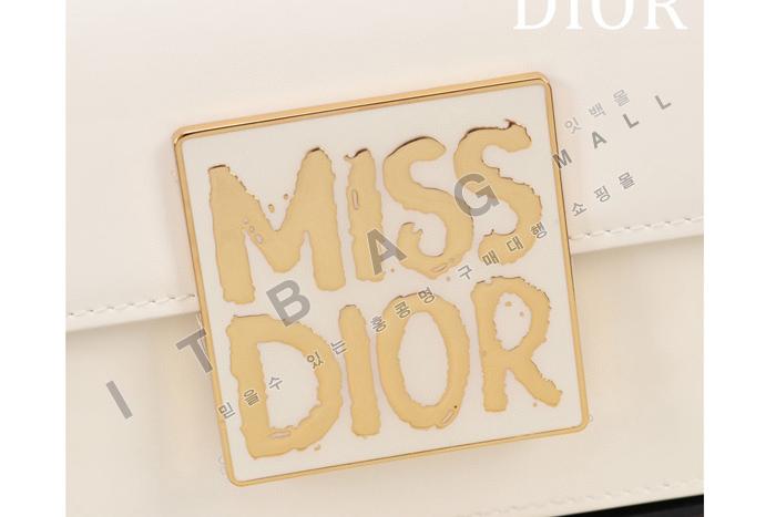 ��� Miss �÷���  DR9143-2     24/�Ż�